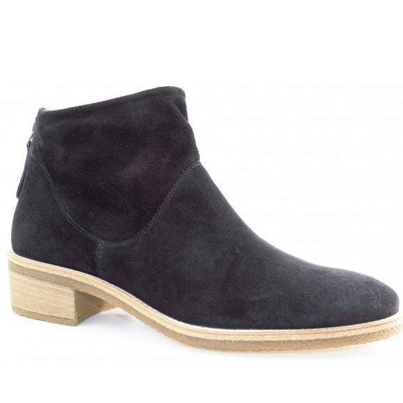 New Arrivals Paul Green Women's Royal Suede Black Ankle Boots