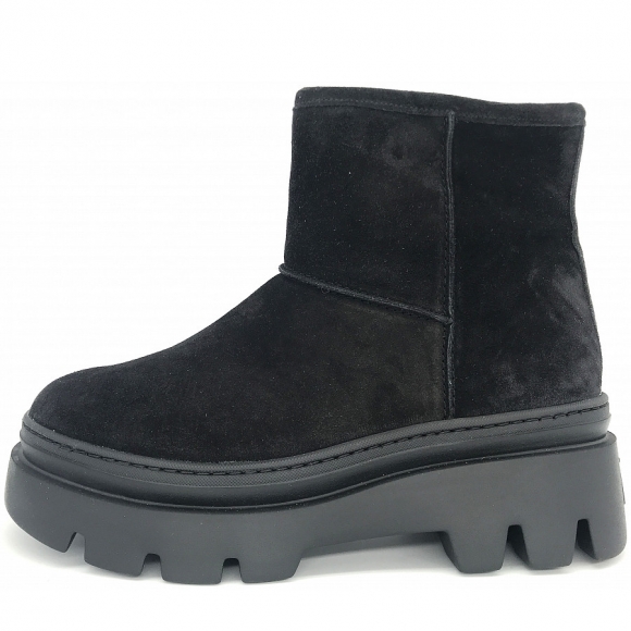 New Arrivals Paul Green Women's 8113 Ankle Boots In Black