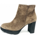 New Arrivals Paul Green Women's 8005 Ankle Boots In Brown