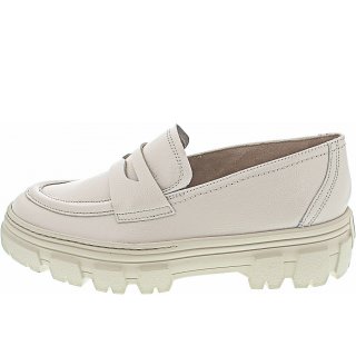 New Arrivals Paul Green women's moccasin in beige