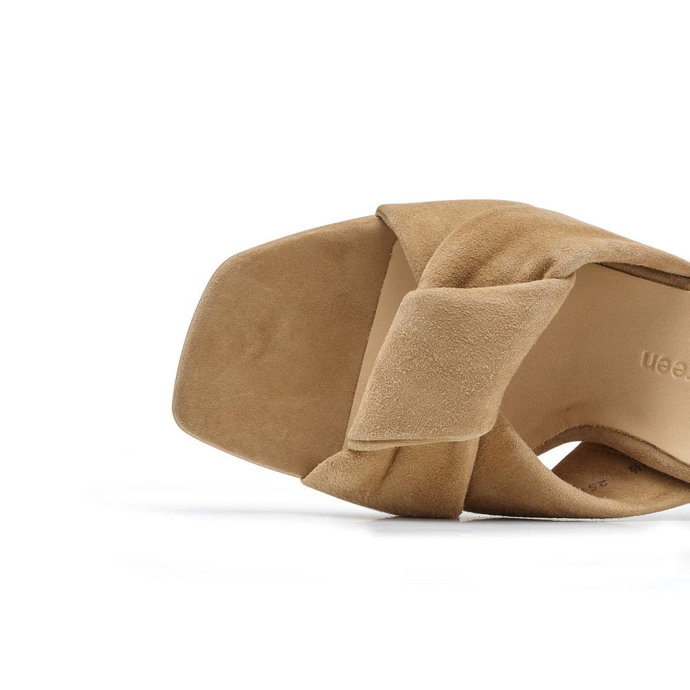 Paul Green Women's Delight Heel Dakar Suede
